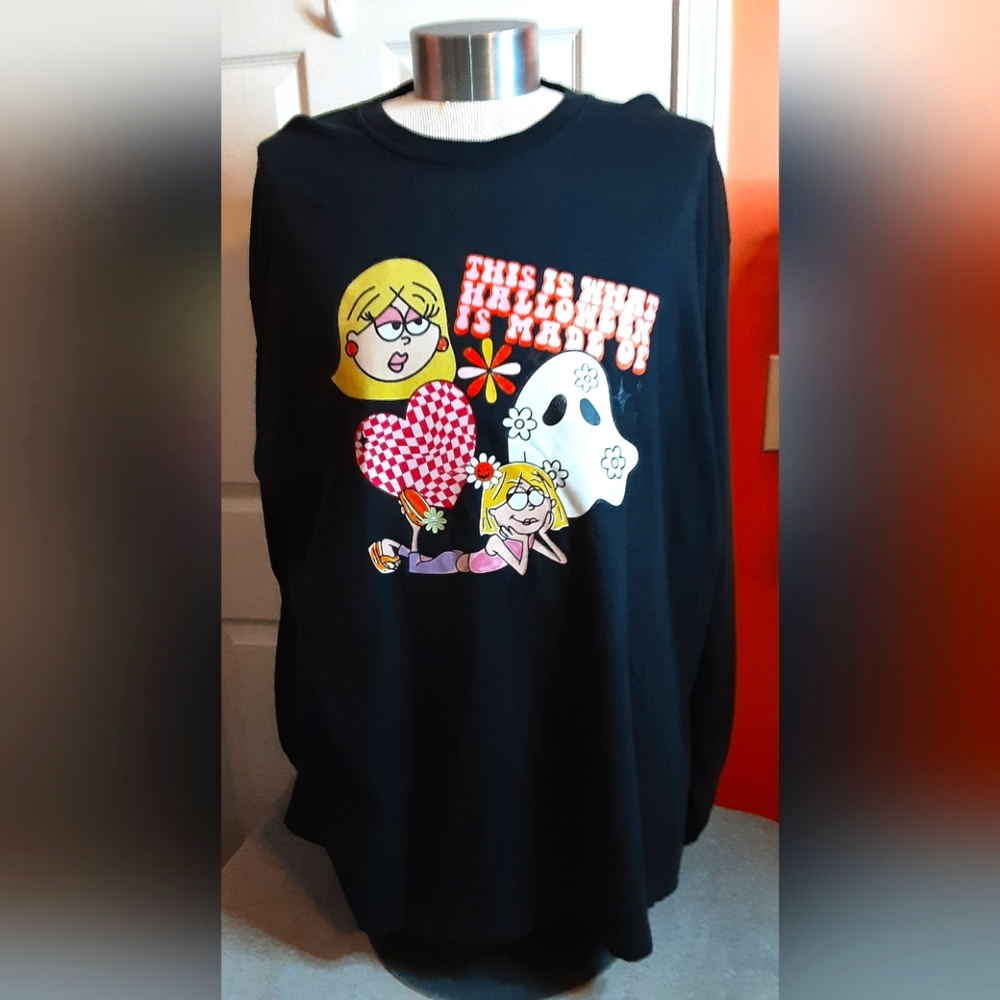 NWT Women's Lizzie McGuire Halloween Comfort Colors L/S Graphic T-shirt-black